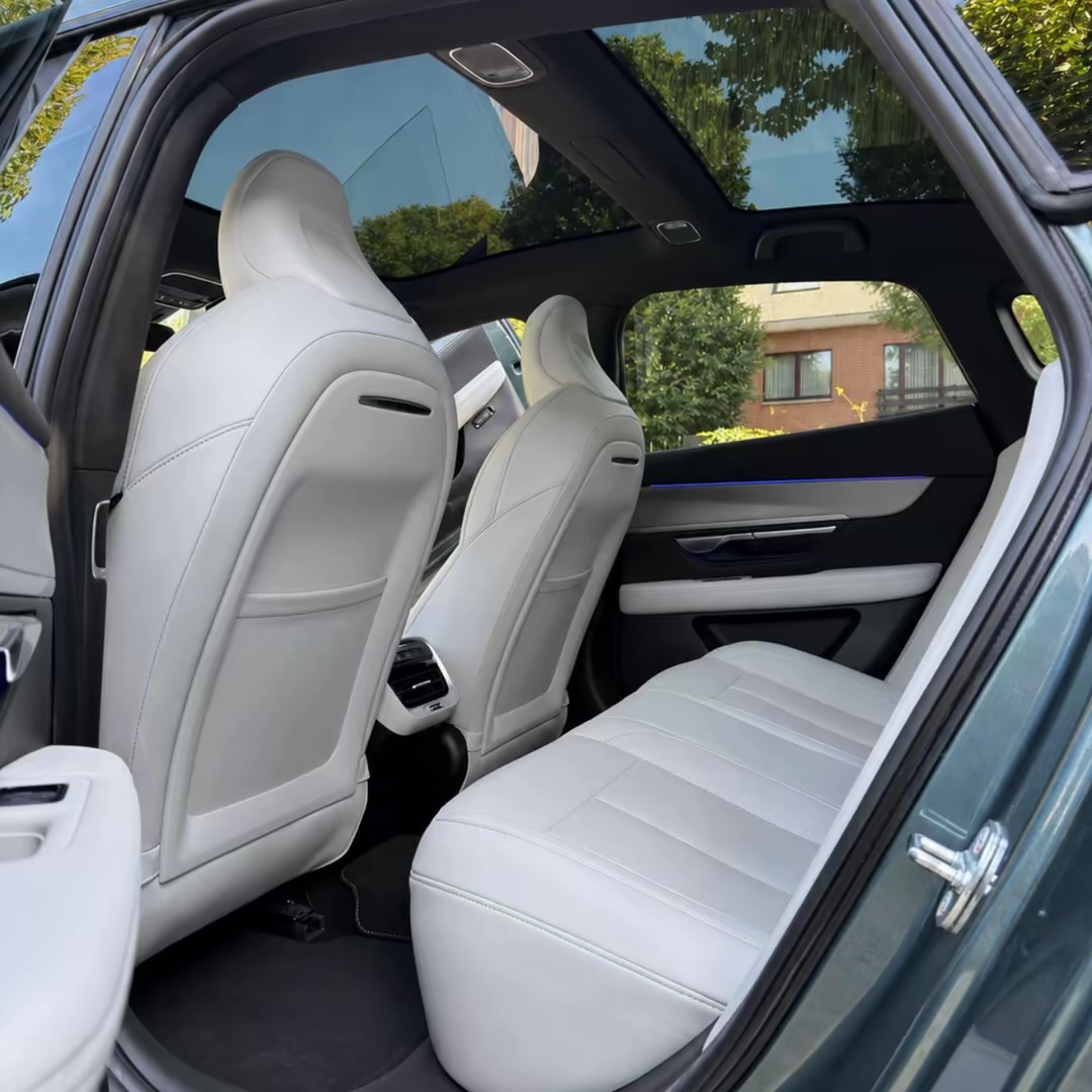 Xpeng P7 82,7 kWh AWD Wing Edition miniatuur 14