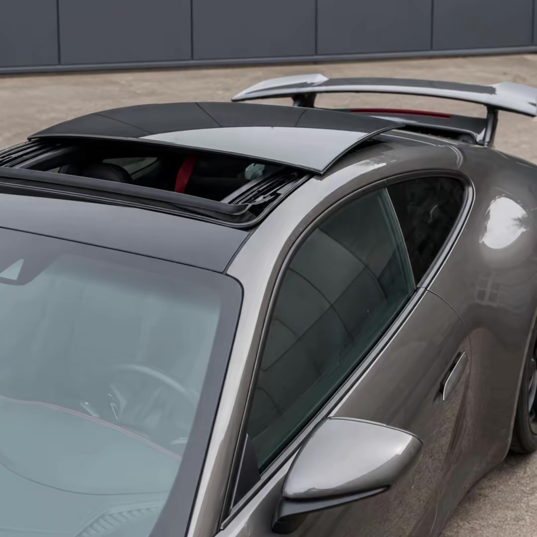 Porsche 911 (992) Carrera 4 GTS Coupé miniatuur 18