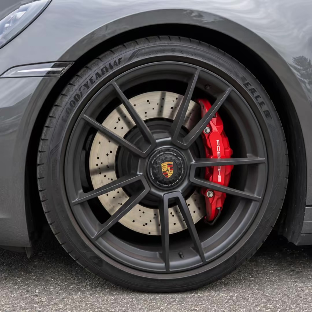 Porsche 911 (992) Carrera 4 GTS Coupé miniatuur 8