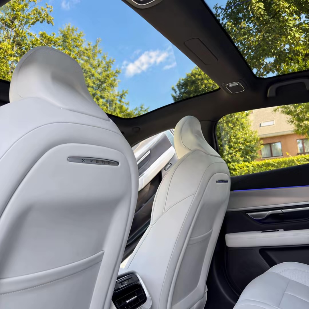 Xpeng P7 82,7 kWh AWD Wing Edition miniatuur 16