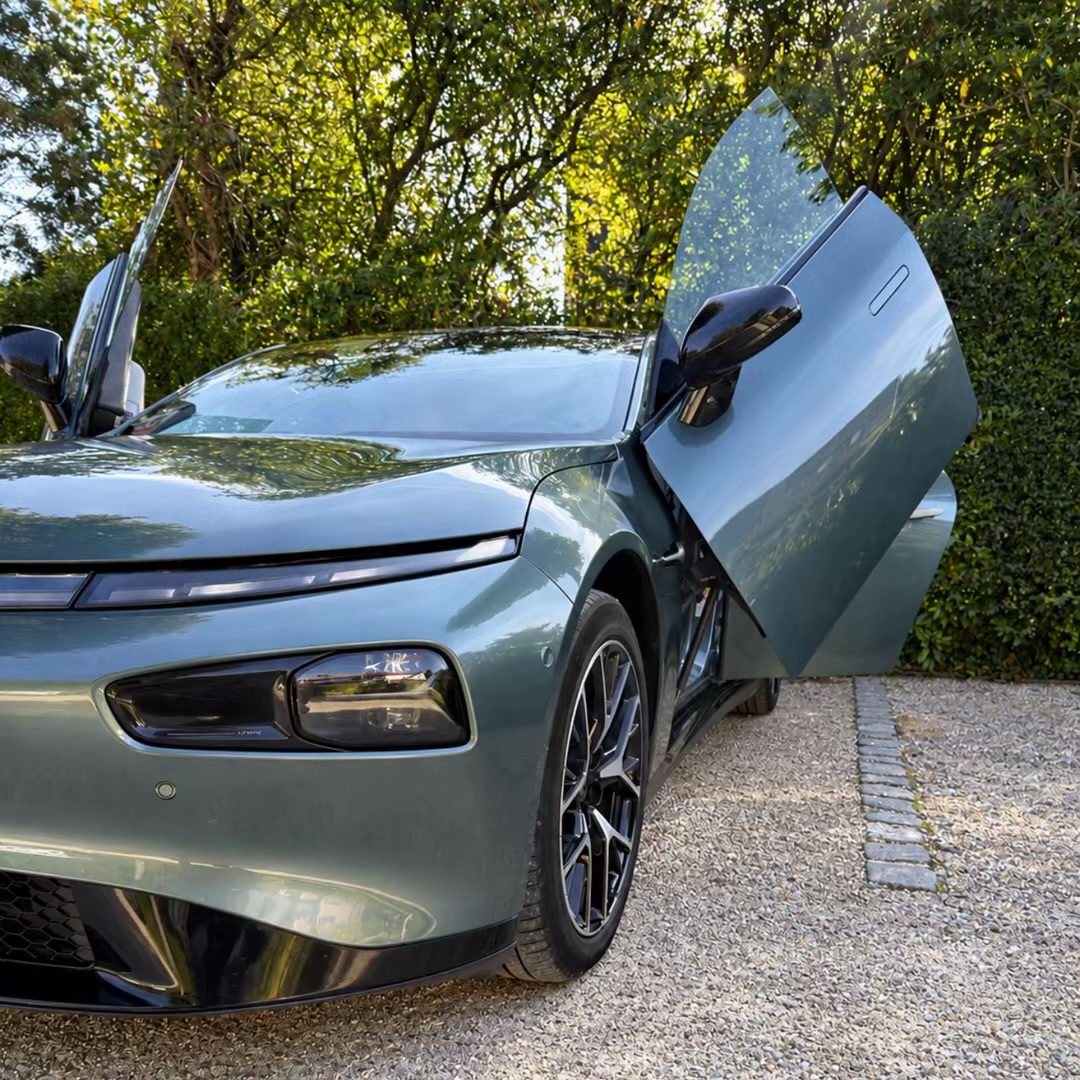 Xpeng P7 82,7 kWh AWD Wing Edition miniatuur 3