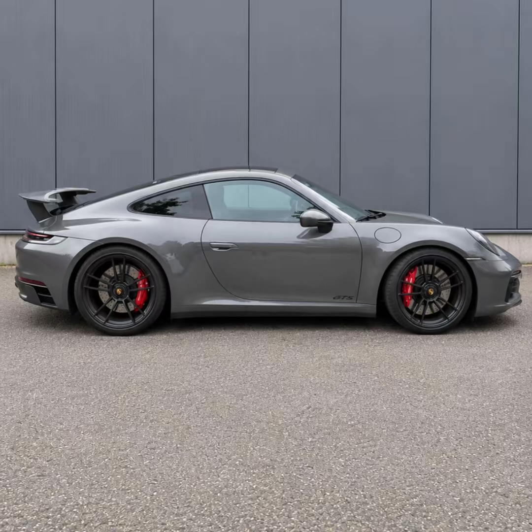 Porsche 911 (992) Carrera 4 GTS Coupé miniatuur 5